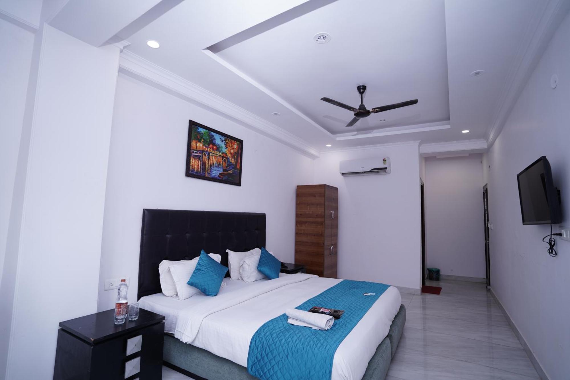 Hotel Moon Taj Near Yashobhoomi Convention Centre Delhi  Esterno foto